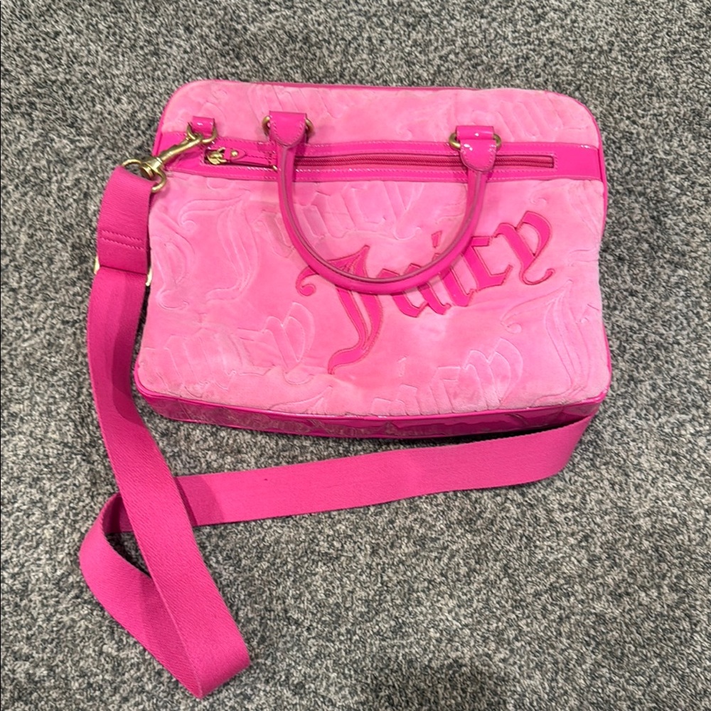 Juicy Couture Pink laptop Case with Adjustable Strap